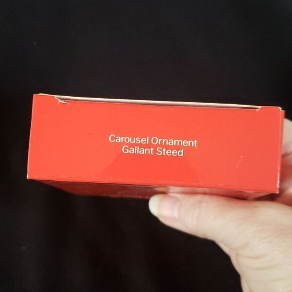 Vintage Avon Carousel Ornament Gallant Steed in Original Box - Picture 9 of 9